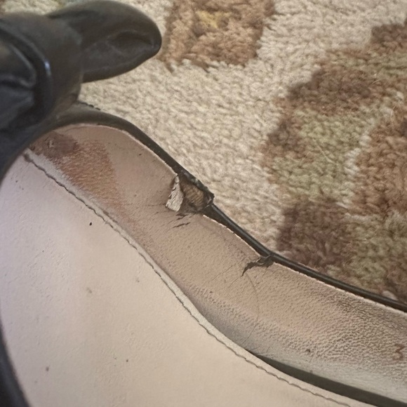 Prada Patent Leather Heels - Picture 5 of 11